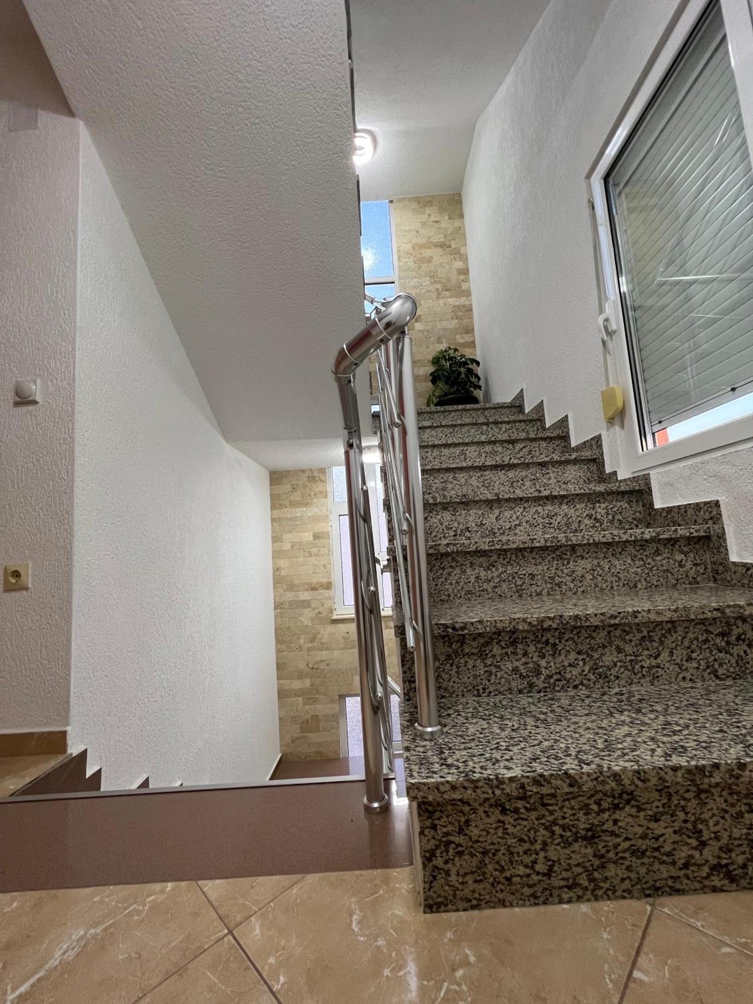 Apartments Zalli Ulcinj Exterior photo