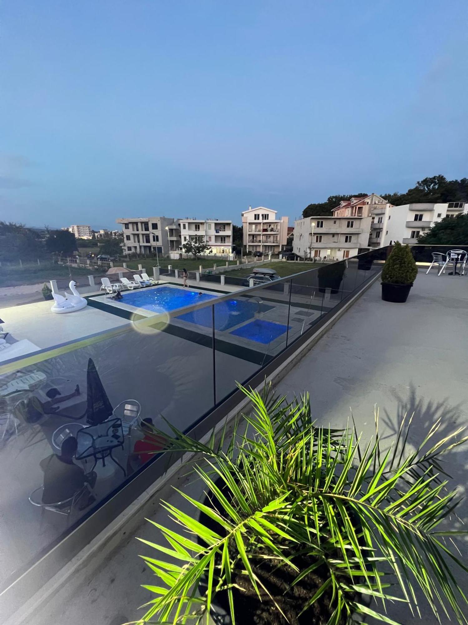 Apartments Zalli Ulcinj Exterior photo